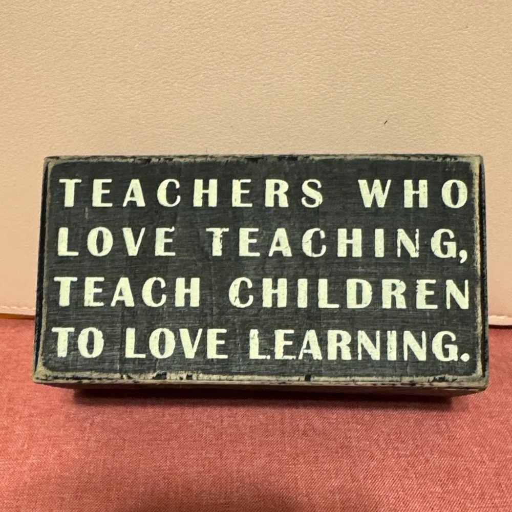 Primitives by Kathy Black and White Logo Plaque